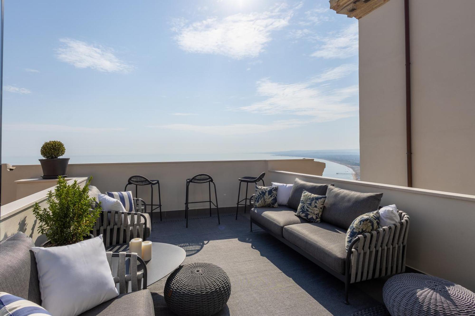 Bluonly Boutique B&B Васто Екстер'єр фото
