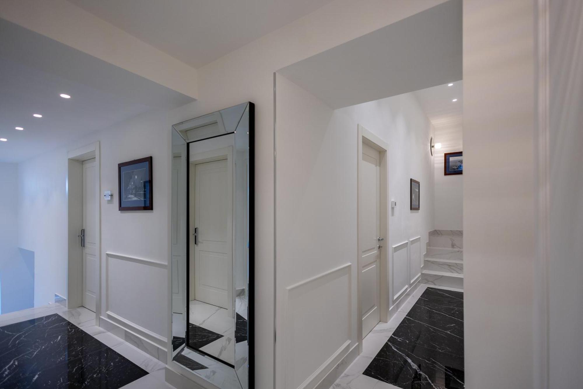 Bluonly Boutique B&B Васто Екстер'єр фото