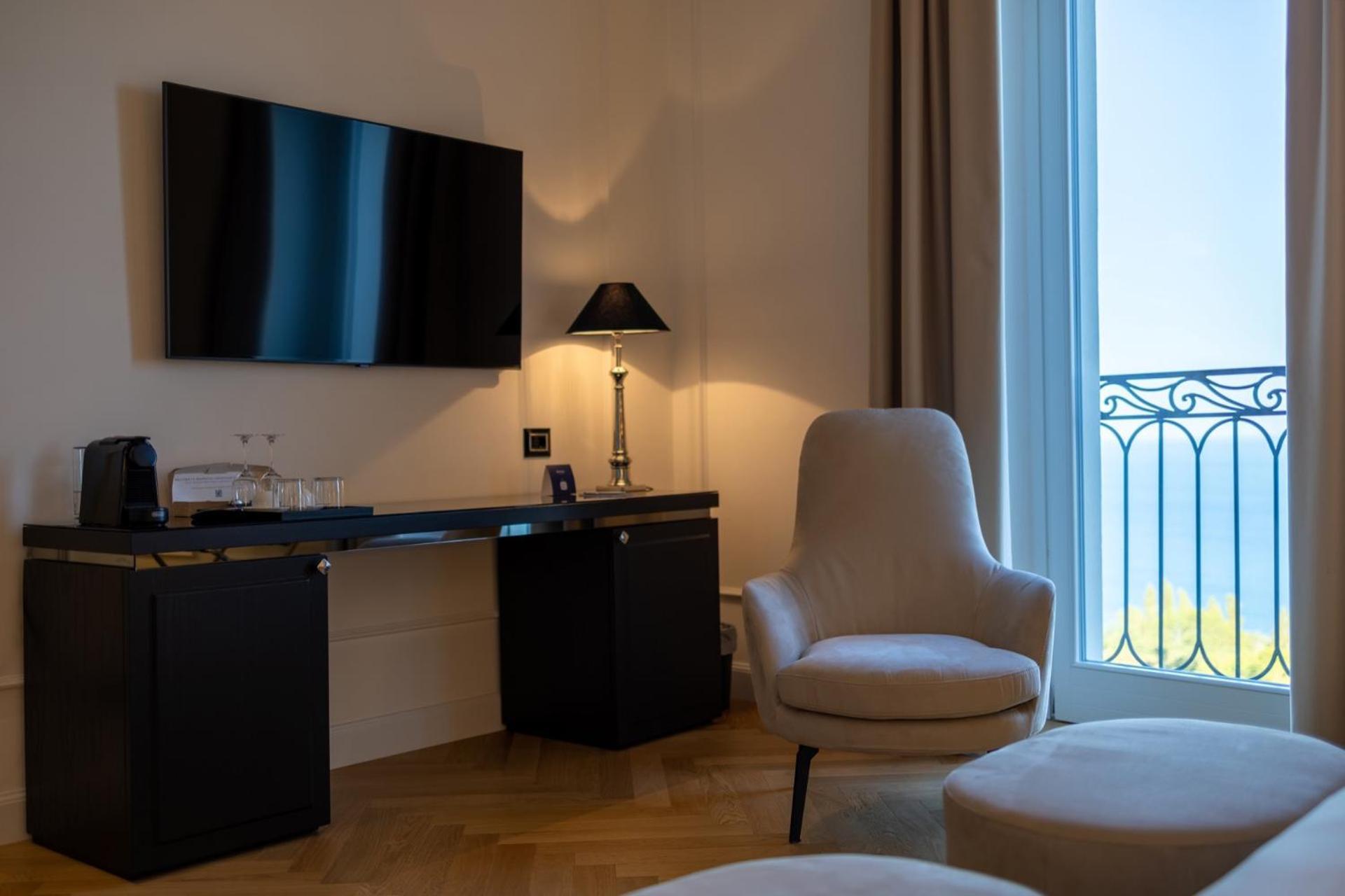 Bluonly Boutique B&B Васто Екстер'єр фото